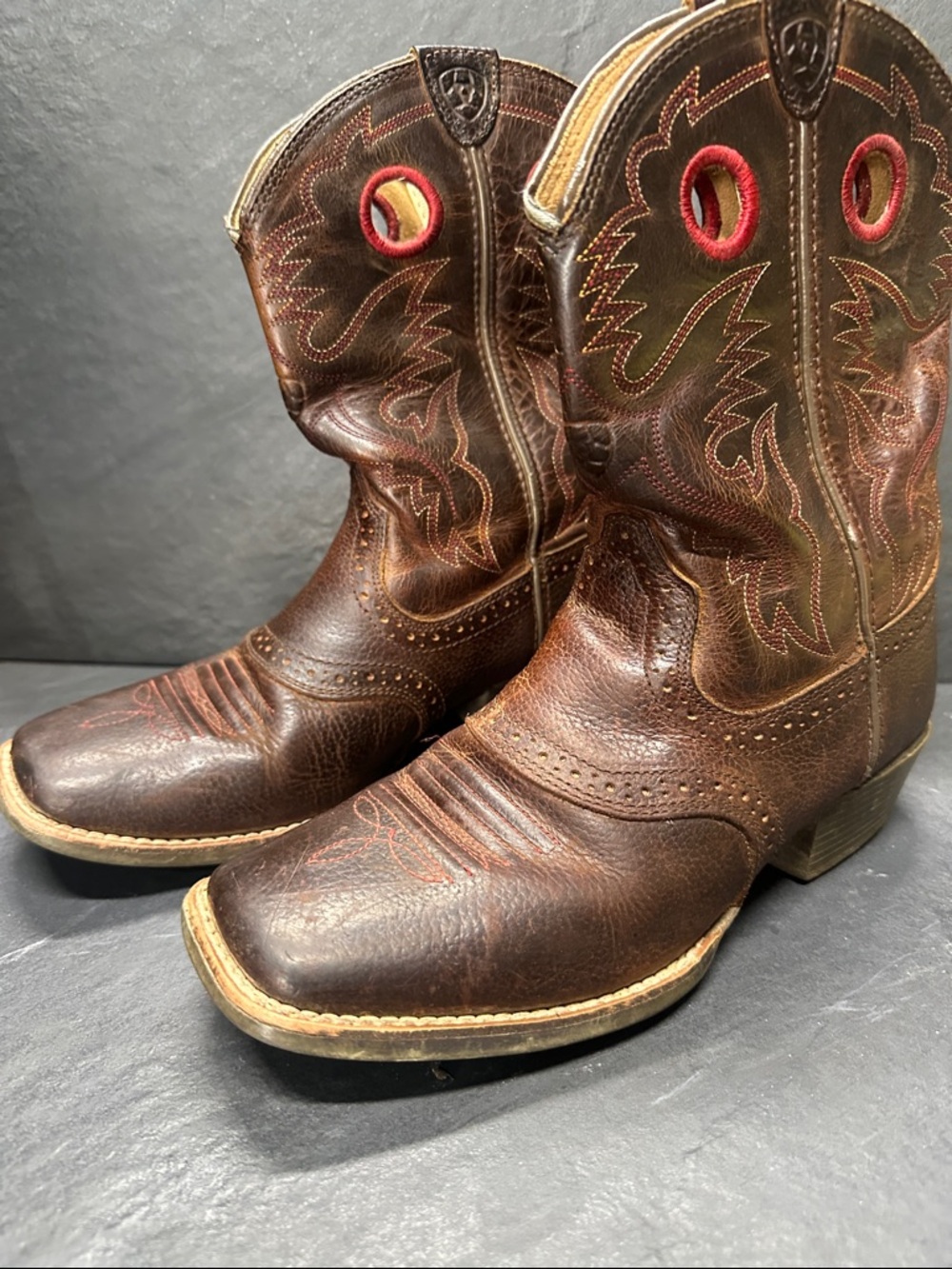 Kids Ariats Brown Leather Western Pull-On Bootssize us 4